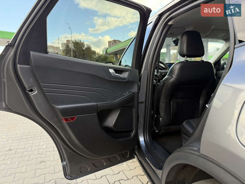 Позашляховик / Кросовер Ford Escape 2023 в Києві