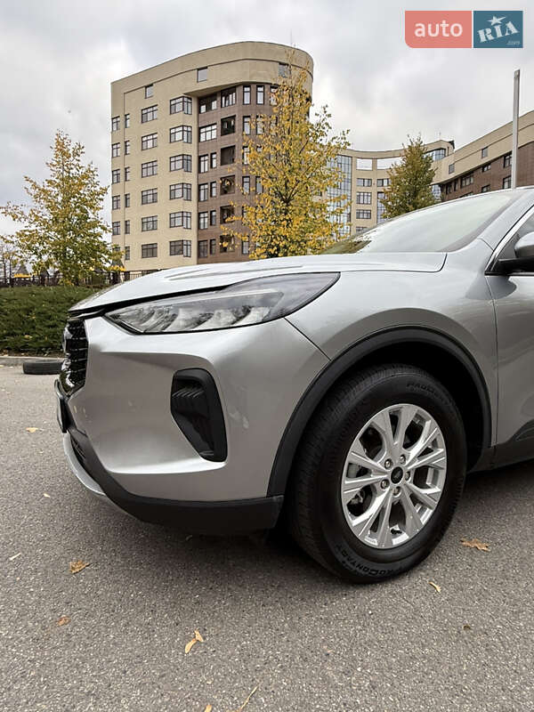 Внедорожник / Кроссовер Ford Escape 2024 в Харькове