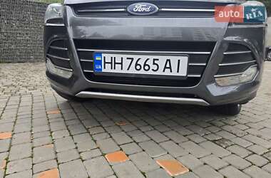 Позашляховик / Кросовер Ford Escape 2016 в 