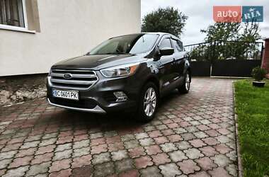 Внедорожник / Кроссовер Ford Escape 2017 в 