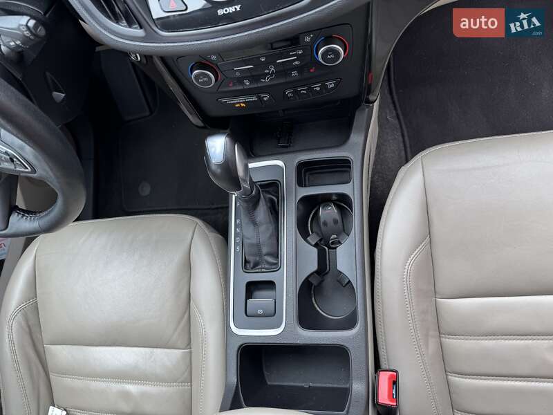 Внедорожник / Кроссовер Ford Escape 2019 в Дрогобыче