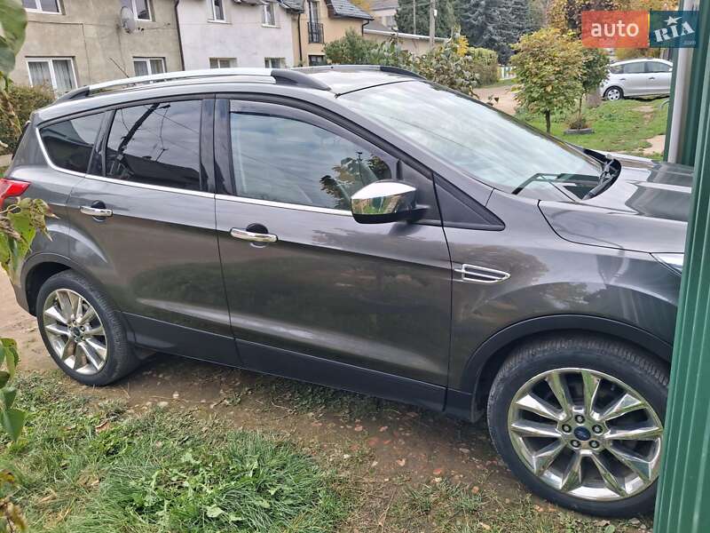 Внедорожник / Кроссовер Ford Escape 2015 в Самборе
