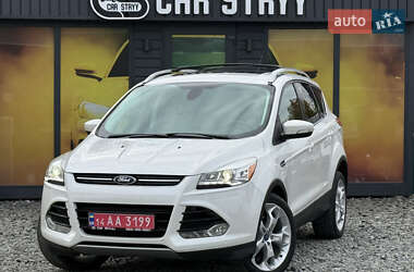 Позашляховик / Кросовер Ford Escape 2015 в Стрию