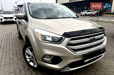 Внедорожник / Кроссовер Ford Escape 2017 в Львове