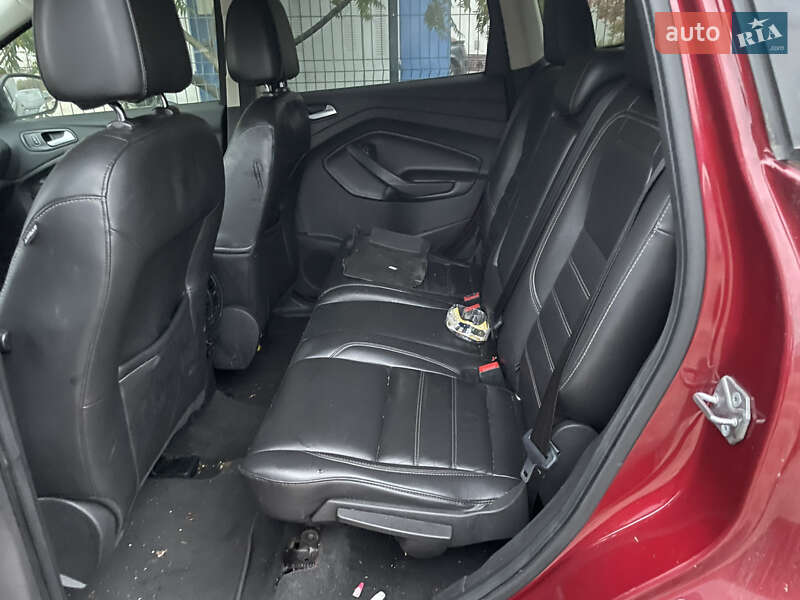 Позашляховик / Кросовер Ford Escape 2016 в Львові