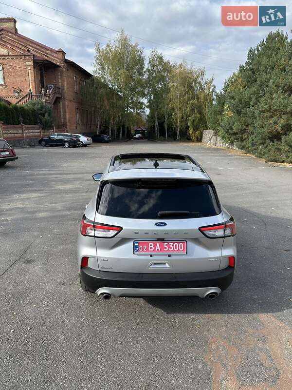 Внедорожник / Кроссовер Ford Escape 2020 в Виннице