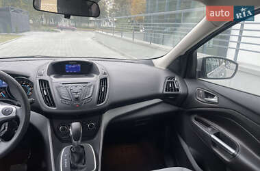 Внедорожник / Кроссовер Ford Escape 2013 в 