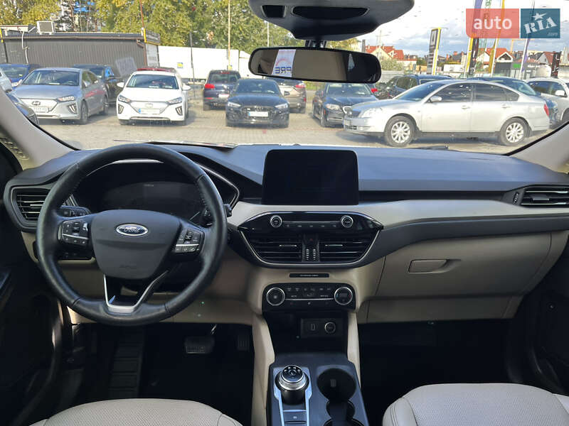 Позашляховик / Кросовер Ford Escape 2019 в Львові