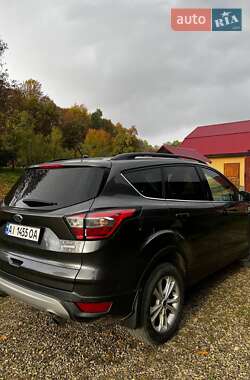Внедорожник / Кроссовер Ford Escape 2018 в Косове