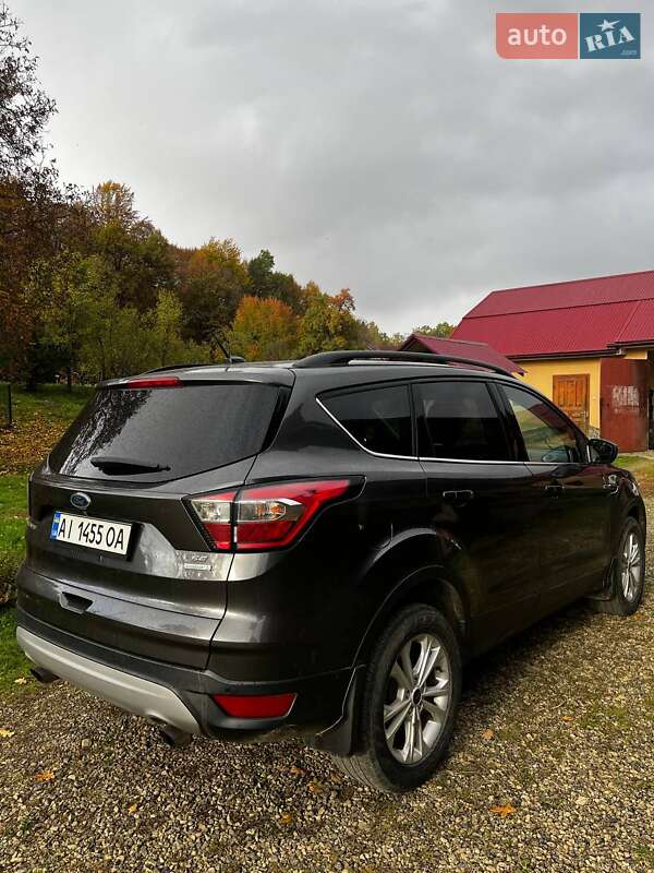 Внедорожник / Кроссовер Ford Escape 2018 в Косове фото 5 Внедорожник / Кроссовер Ford Escape 2018 в Косове