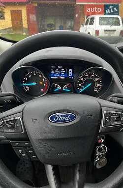 Внедорожник / Кроссовер Ford Escape 2018 в Косове