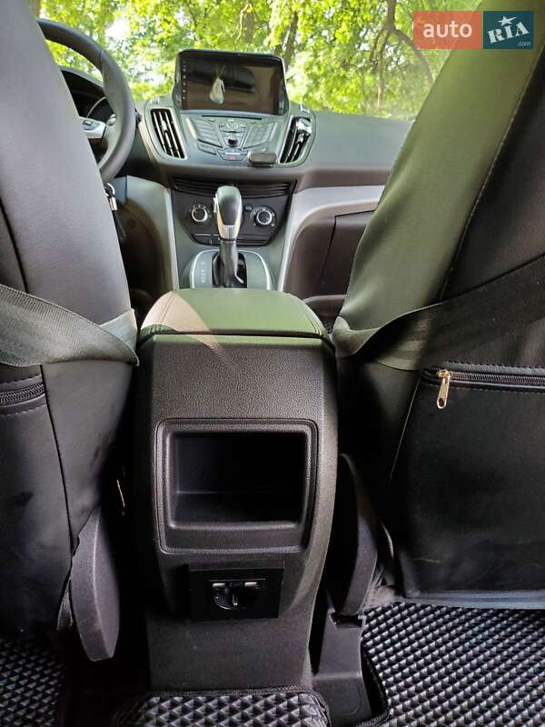 Внедорожник / Кроссовер Ford Escape 2013 в Днепре