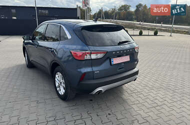 Позашляховик / Кросовер Ford Escape 2020 в  фото 7 Позашляховик / Кросовер Ford Escape 2020 в