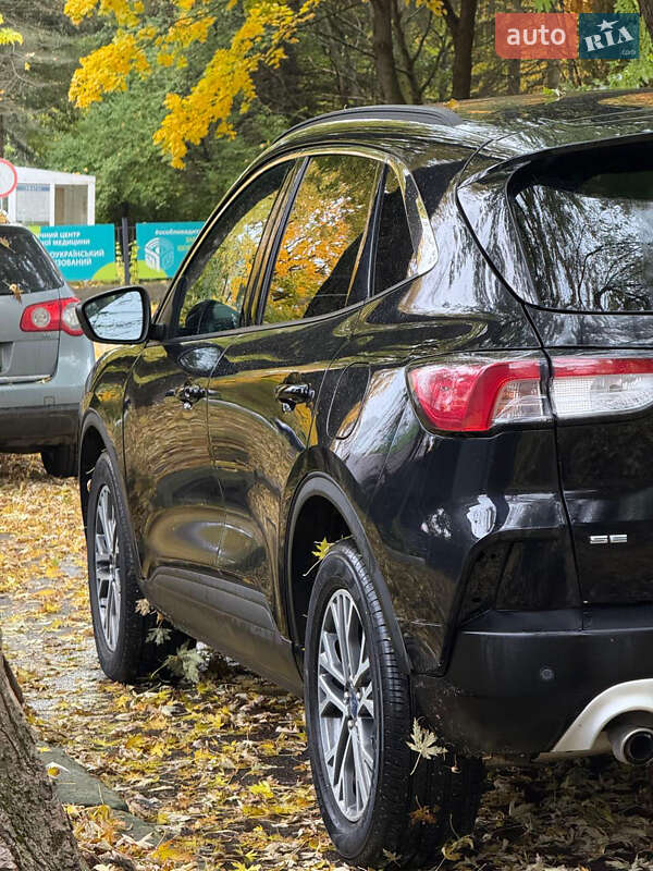 Внедорожник / Кроссовер Ford Escape 2020 в Львове фото 23 Внедорожник / Кроссовер Ford Escape 2020 в Львове