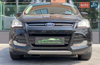 Позашляховик / Кросовер Ford Escape 2015 в  фото 3 Позашляховик / Кросовер Ford Escape 2015 в