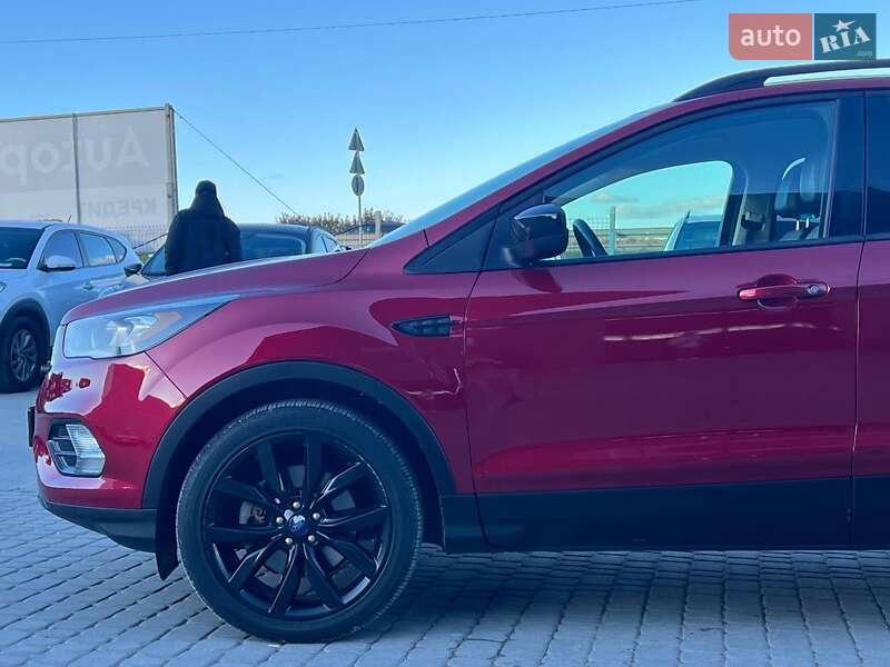 Внедорожник / Кроссовер Ford Escape 2017 в Львове фото 2 Внедорожник / Кроссовер Ford Escape 2017 в Львове
