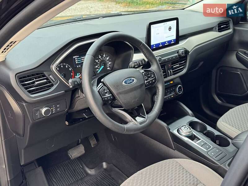 Внедорожник / Кроссовер Ford Escape 2022 в Запорожье