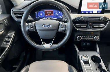 Позашляховик / Кросовер Ford Escape 2021 в  фото 10 Позашляховик / Кросовер Ford Escape 2021 в