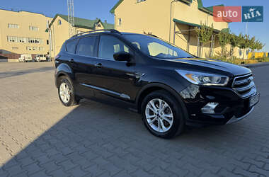 Позашляховик / Кросовер Ford Escape 2017 в  фото 41 Позашляховик / Кросовер Ford Escape 2017 в