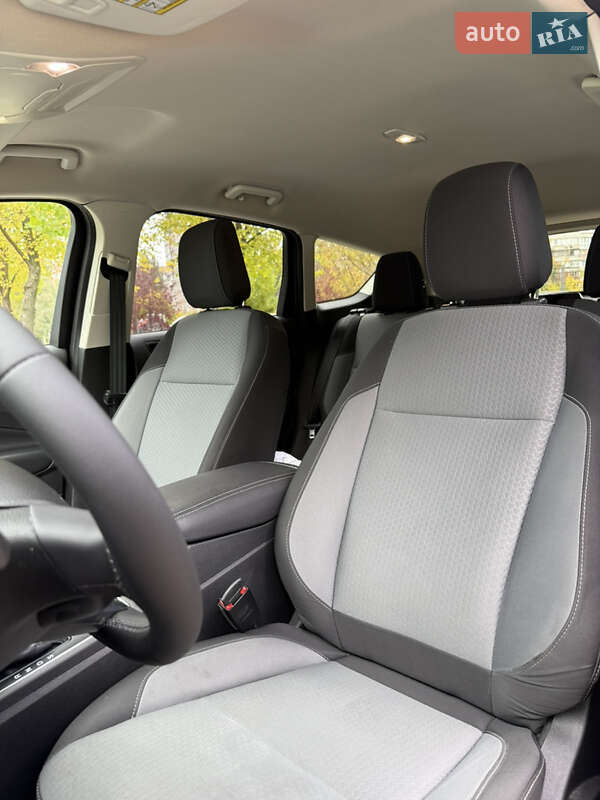Внедорожник / Кроссовер Ford Escape 2018 в Днепре