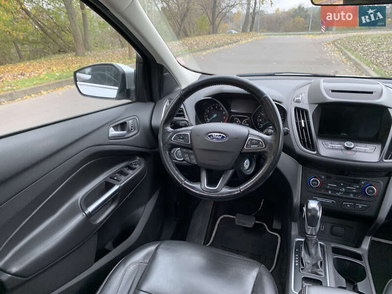 Внедорожник / Кроссовер Ford Escape 2018 в Киеве