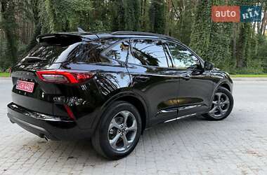 Внедорожник / Кроссовер Ford Escape 2023 в 