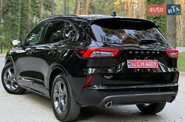 Внедорожник / Кроссовер Ford Escape 2023 в 