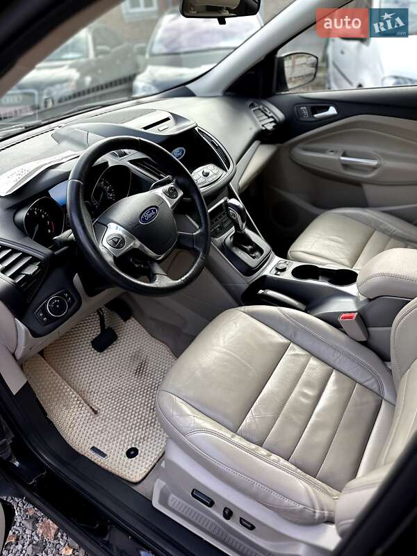 Позашляховик / Кросовер Ford Escape 2016 в Львові фото 22 Позашляховик / Кросовер Ford Escape 2016 в Львові