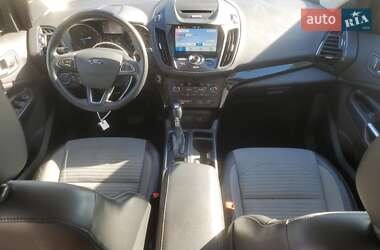 Внедорожник / Кроссовер Ford Escape 2017 в  фото 5 Внедорожник / Кроссовер Ford Escape 2017 в