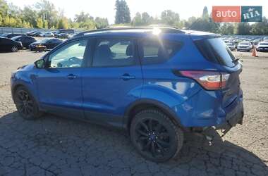 Внедорожник / Кроссовер Ford Escape 2017 в  фото 11 Внедорожник / Кроссовер Ford Escape 2017 в