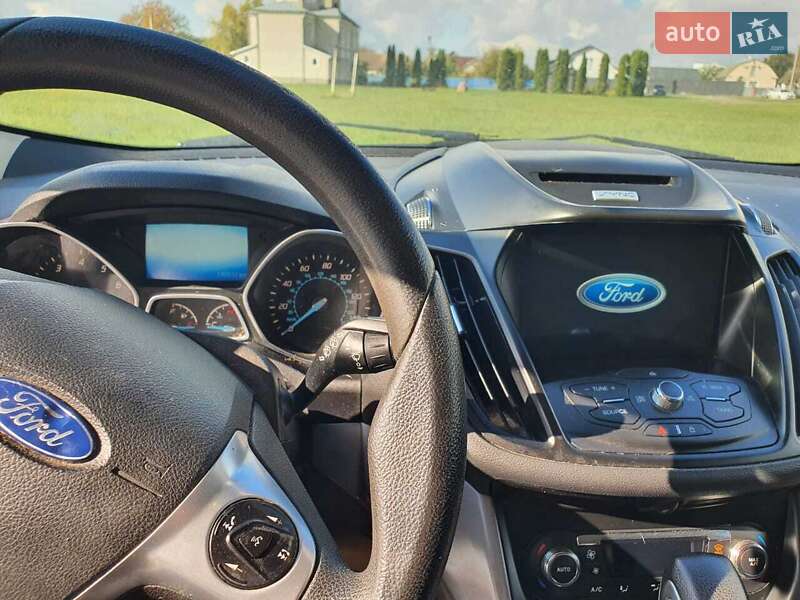 Позашляховик / Кросовер Ford Escape 2015 в Кам'янець-Подільському фото 6 Позашляховик / Кросовер Ford Escape 2015 в Кам'янець-Подільському