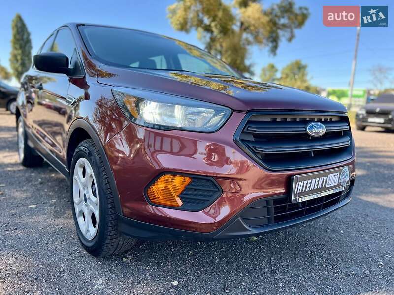 Позашляховик / Кросовер Ford Escape 2018 в Кам'янці фото 35 Позашляховик / Кросовер Ford Escape 2018 в Кам'янці