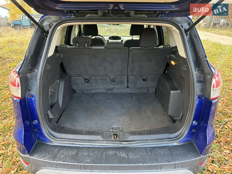 Позашляховик / Кросовер Ford Escape 2014 в Луцьку