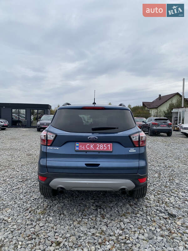 Позашляховик / Кросовер Ford Escape 2018 в Львові