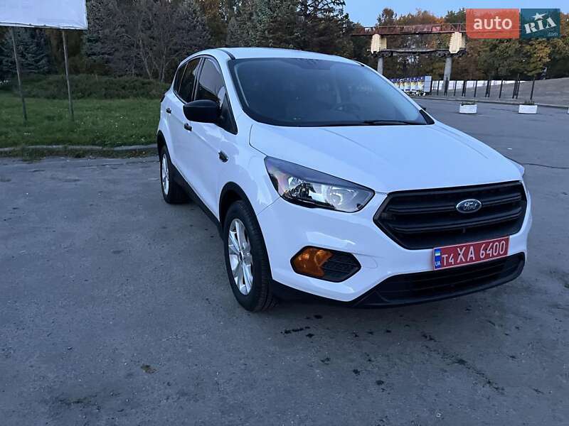 Внедорожник / Кроссовер Ford Escape 2019 в Шепетовке фото 9 Внедорожник / Кроссовер Ford Escape 2019 в Шепетовке