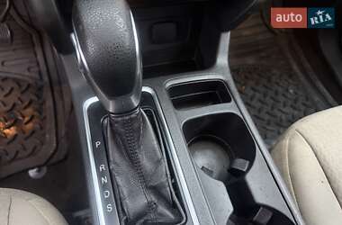 Внедорожник / Кроссовер Ford Escape 2018 в 