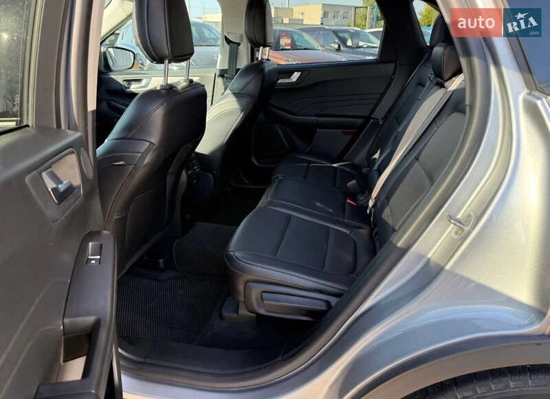 Позашляховик / Кросовер Ford Escape 2019 в Одесі