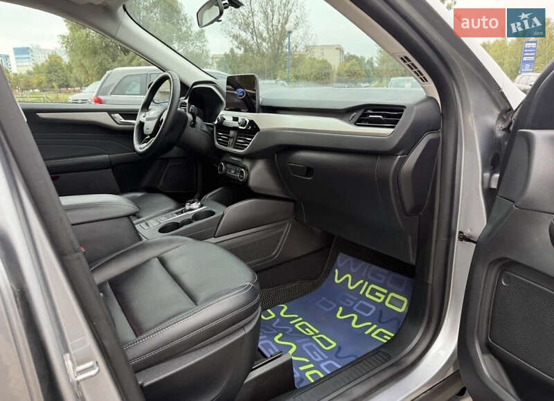 Позашляховик / Кросовер Ford Escape 2019 в Одесі