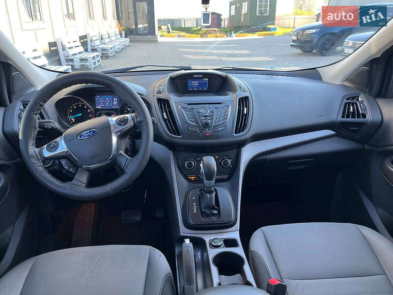 Позашляховик / Кросовер Ford Escape 2015 в Львові фото 34 Позашляховик / Кросовер Ford Escape 2015 в Львові