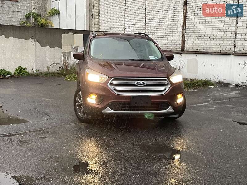 Позашляховик / Кросовер Ford Escape 2017 в Львові фото 9 Позашляховик / Кросовер Ford Escape 2017 в Львові