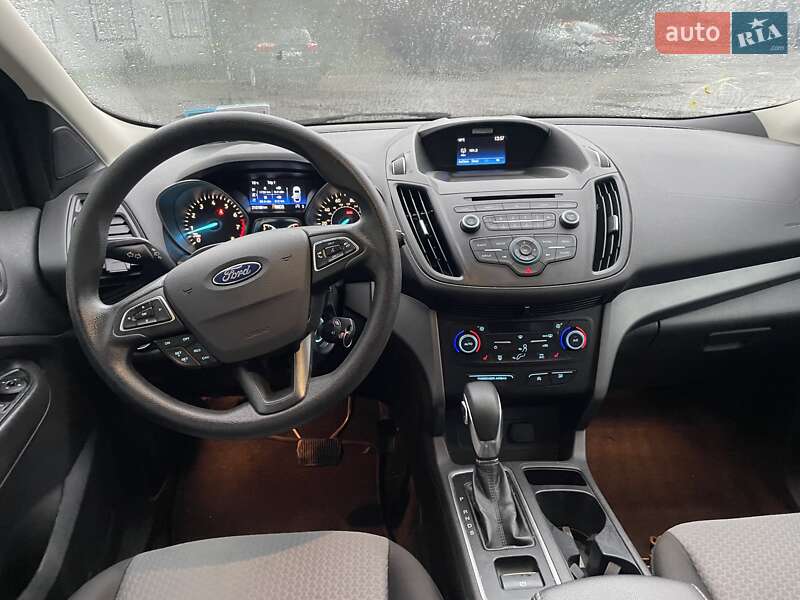 Позашляховик / Кросовер Ford Escape 2017 в Львові фото 12 Позашляховик / Кросовер Ford Escape 2017 в Львові