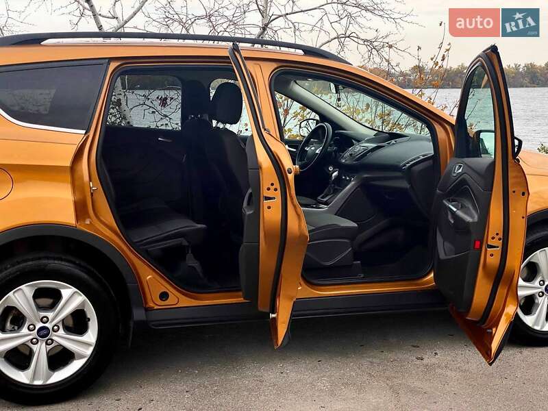 Внедорожник / Кроссовер Ford Escape 2015 в Днепре фото 18 Внедорожник / Кроссовер Ford Escape 2015 в Днепре
