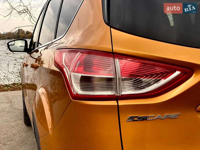 Внедорожник / Кроссовер Ford Escape 2015 в Днепре фото 12 Внедорожник / Кроссовер Ford Escape 2015 в Днепре