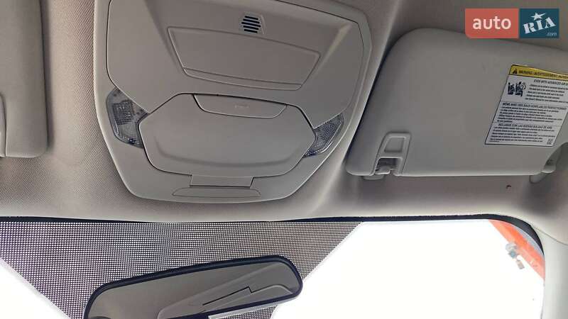 Позашляховик / Кросовер Ford Escape 2017 в Ужгороді