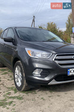 Позашляховик / Кросовер Ford Escape 2019 в Харкові