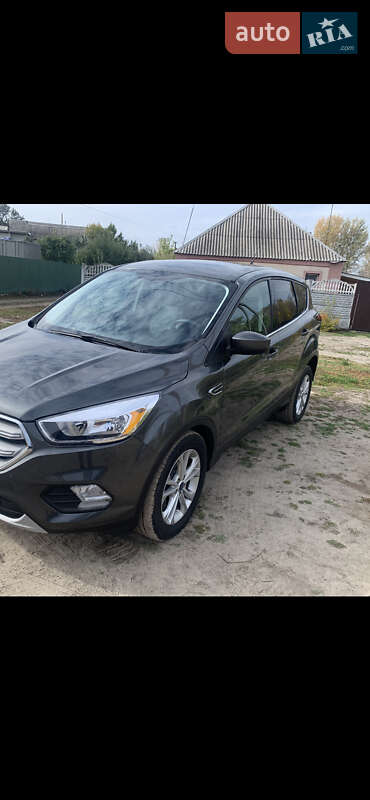 Внедорожник / Кроссовер Ford Escape 2019 в Харькове