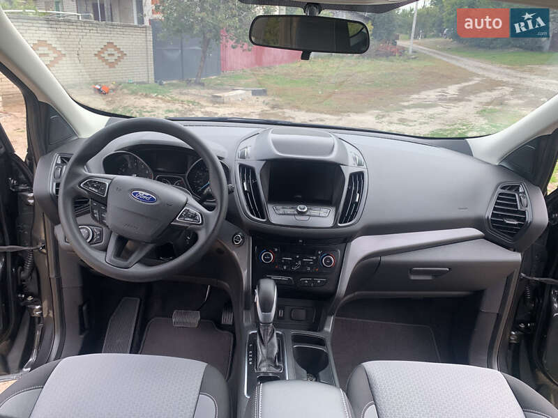 Внедорожник / Кроссовер Ford Escape 2019 в Харькове