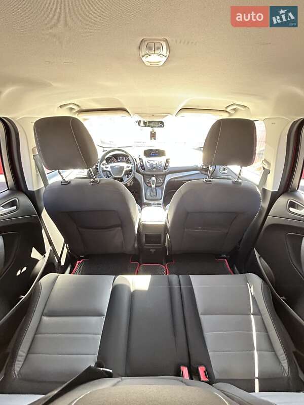 Внедорожник / Кроссовер Ford Escape 2015 в Сумах