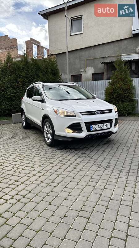 Позашляховик / Кросовер Ford Escape 2016 в Івано-Франківську фото Позашляховик / Кросовер Ford Escape 2016 в Івано-Франківську