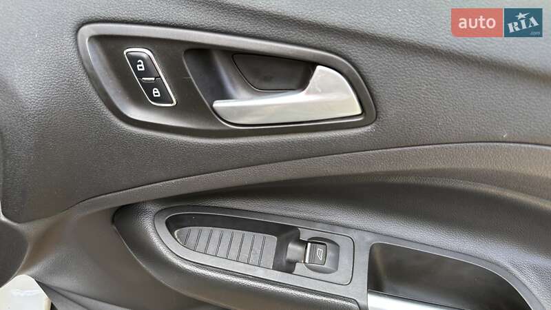 Позашляховик / Кросовер Ford Escape 2016 в Івано-Франківську фото 38 Позашляховик / Кросовер Ford Escape 2016 в Івано-Франківську